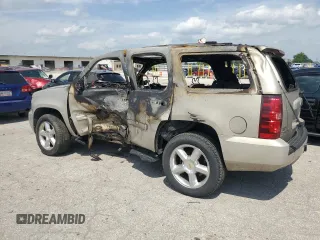 2008 Chevrolet Tahoe LTZ z VIN 1GNFK13018J144403, wystawiony jako Copart lot #57078235 z przebiegiem Nie podano mil oraz Nie do naprawy • Non repairable. Historia ofert i sprzedaży dostępna na DreamBid. Obrazek 2.