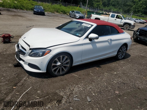 2018 Mercedes-Benz C 300 z VIN WDDWK4KB4JF722182, wystawiony jako Copart lot #63760835 z przebiegiem 83 132 mil mil oraz Czysty tytuł • Clean title. Historia ofert i sprzedaży dostępna na DreamBid. Obrazek 1.