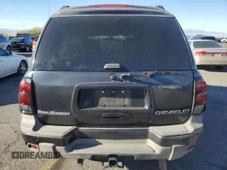 2004 Chevrolet TrailBlazer EXT LT with VIN 1GNET16P946208721, listed as a Copart auction lot 82648204 with 209,910 mi miles and Salvage Title. Bid and sale history available at carsss.com. Image 6.