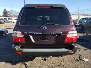 2004 Toyota Land Cruiser with VIN JTEHT05J742063193, listed as a Copart auction lot 83207844 with 189,844 mi miles and Clean Title. Bid and sale history available at carsss.com. Image 6.