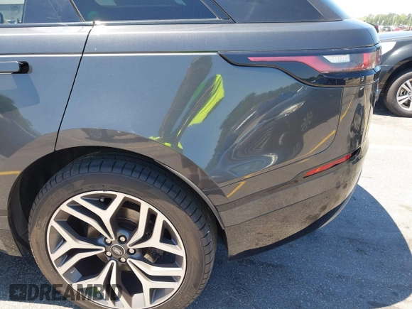 2020 Land Rover Range Rover Velar R-Dynamic S z VIN SALYK2EX5LA243809, wystawiony jako IAAI lot #42200383 z przebiegiem 66 381 mil mil oraz . Historia ofert i sprzedaży dostępna na DreamBid. Obrazek 19.
