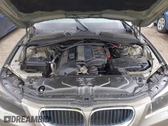 2004 BMW 5 Series 530i with VIN WBANA73564B802689, listed as a IAAI auction lot 42754924 with 200,213 mi miles and . Bid and sale history available at DreamBid. Image 10.