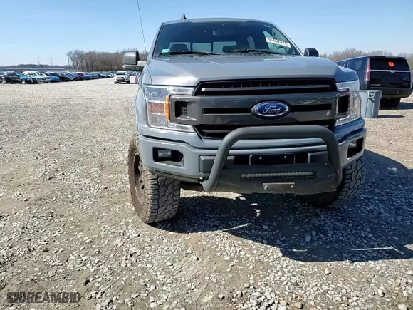 2019 Ford F-150 XL with VIN 1FTEW1E50KKE68350, listed as a Copart auction lot 45692975 with 137,155 mi miles and Salvage Title. Bid and sale history available at carsss.com. Image 10.