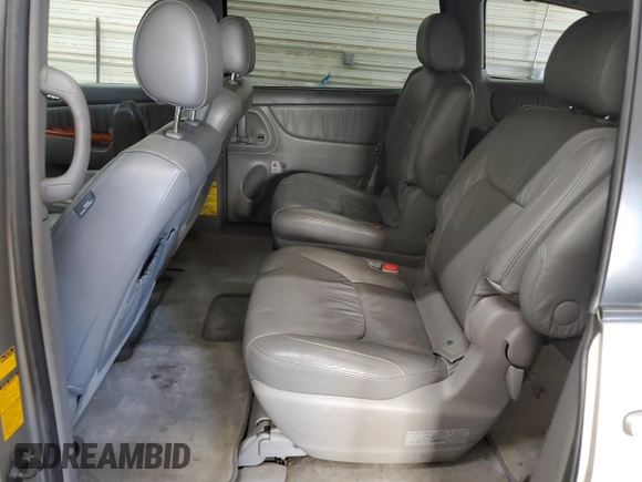 2006 Toyota Sienna XLE with VIN 5TDBA22C16S068161, listed as a Copart auction lot 55148035 with 494,678 mi miles and Salvage Title. Bid and sale history available at DreamBid. Image 11.