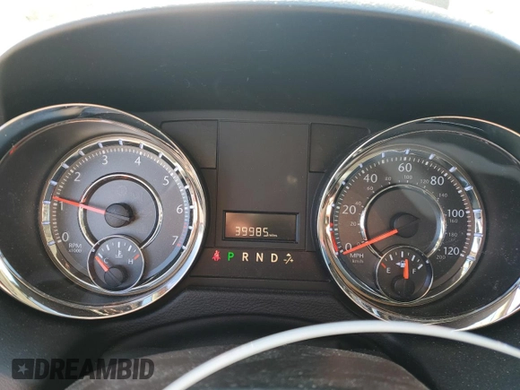 2015 Chrysler Town & Country LX with VIN 2C4RC1AG2FR675606, listed as a Copart auction lot 88864295 with 39,985 mi miles and Clean Title. Bid and sale history available at carsss.com. Image 9.
