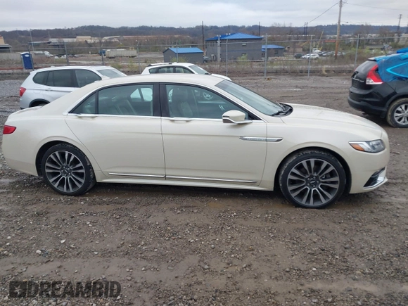 2018 Lincoln Continental Reserve with VIN 1LN6L9NP1J5609285, listed as a IAAI auction lot 42011710 with 57,158 mi miles and . Bid and sale history available at DreamBid. Image 13.