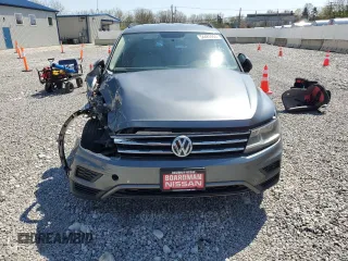 2018 Volkswagen Tiguan S with VIN 3VV0B7AX0JM111971, listed as a Copart auction lot 54485955 with 98,716 mi miles and Salvage Title. Bid and sale history available at DreamBid. Image 5.