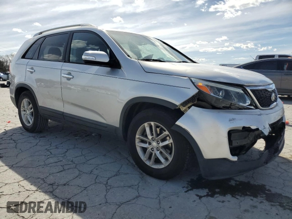 2014 Kia Sorento LX with VIN 5XYKT4A65EG493895, listed as a Copart auction lot 50365215 with 161,023 mi miles and Salvage Title. Bid and sale history available at DreamBid. Image 4.