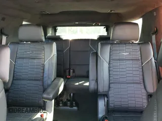 2023 Cadillac Escalade AWD V-Series z VIN 1GYS4HK97PR405294, wystawiony jako Copart lot #73850244 z przebiegiem 11 922 mil mil oraz Szkoda całkowita • Salvage title. Historia ofert i sprzedaży dostępna na DreamBid. Obrazek 10.