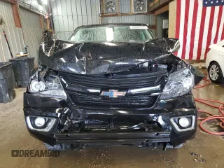 2019 Chevrolet Colorado 4WD Z71 z VIN 1GCGTDEN1K1247266, wystawiony jako Copart lot #56688755 z przebiegiem Nie podano mil oraz Szkoda całkowita • Salvage title. Historia ofert i sprzedaży dostępna na DreamBid. Obrazek 5.