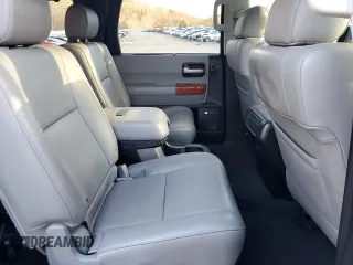 2019 Toyota Sequoia Platinum with VIN 5TDDY5G14KS171243, listed as a Copart auction lot 86040924 with 58,947 mi miles and Salvage Title. Bid and sale history available at carsss.com. Image 11.