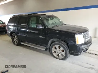 2006 Cadillac Escalade z VIN 1GYEK63N56R139033, wystawiony jako Copart lot #59661465 z przebiegiem Nie podano mil oraz Czysty tytuł • Clean title. Historia ofert i sprzedaży dostępna na DreamBid. Obrazek 4.