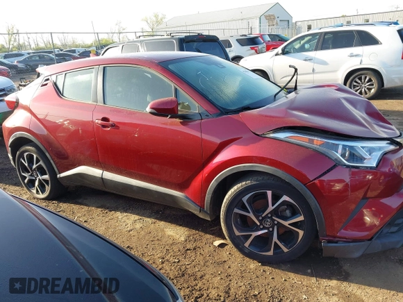 2018 Toyota C-HR XLE with VIN NMTKHMBX5JR008661, listed as a IAAI auction lot 42105871 with 52,306 mi miles. Bid and sale history available at carsss.com. Image 13.