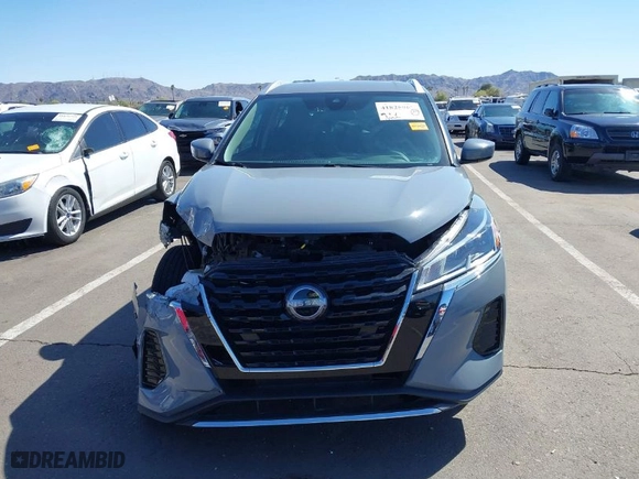 2022 Nissan Kicks SV with VIN 3N1CP5CVXNL498296, listed as a IAAI auction lot 41825967 with NaN miles. Bid and sale history available at carsss.com. Image 12.
