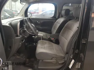 2010 Nissan Cube S z VIN JN8AZ2KR7AT162486, wystawiony jako Copart lot #46633255 z przebiegiem 168 415 mil mil oraz Nie do naprawy • Non repairable. Historia ofert i sprzedaży dostępna na DreamBid. Obrazek 7.