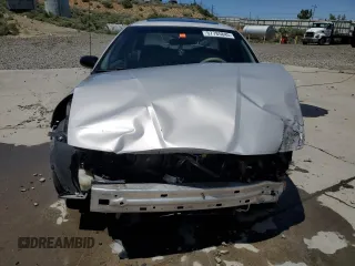 2001 Saturn SL with VIN 1G8ZK54751Z286375, listed as a Copart auction lot 57785845 with 78,371 mi miles and Salvage title. Bid and sale history available at DreamBid. Image 5.