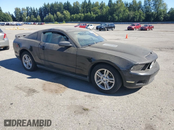 2011 Ford Mustang V6 with VIN 1ZVBP8AM5B5110386, listed as a Copart auction lot 64086075 with 90,081 mi miles and Clean title. Bid and sale history available at DreamBid. Image 4.