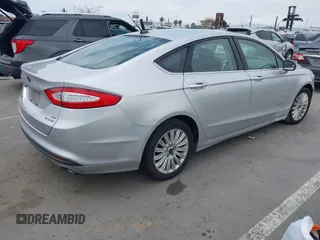 2016 Ford Fusion SE Hybrid with VIN 3FA6P0LU4GR194472, listed as a IAAI auction lot 42286775 with Not provided miles and . Bid and sale history available at DreamBid. Image 4.