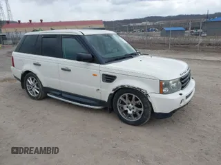 2008 Land Rover Range Rover Sport HSE with VIN SALSF254X8A178155, listed as a IAAI auction lot 41897415 with 178,757 mi miles. Bid and sale history available at carsss.com. Image 1.