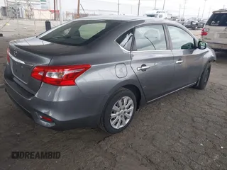 2018 Nissan Sentra S with VIN 3N1AB7AP6JY261050, listed as a IAAI auction lot 41910814 with 70,627 mi miles. Bid and sale history available at carsss.com. Image 4.