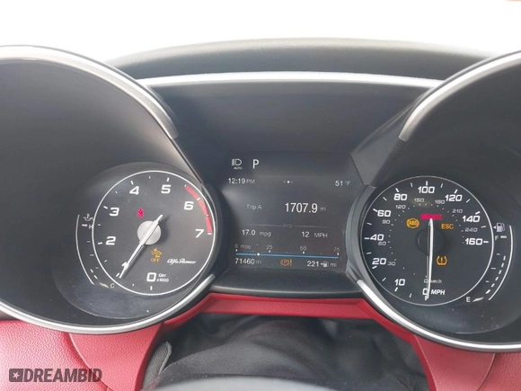 2018 Alfa Romeo Giulia Ti Sport with VIN ZARFAEEN1J7597134, listed as a IAAI auction lot 41783625 with 71,460 mi miles. Bid and sale history available at carsss.com. Image 16.