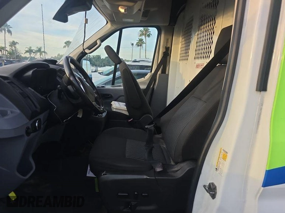 2018 Ford Transit с VIN 1FTYR3XG9JKA85925, выставлен на аукционе IAAI как лот 42786939 с пробегом 147 544 миль миль и . История ставок и продаж доступна на DreamBid. Изображение 19.
