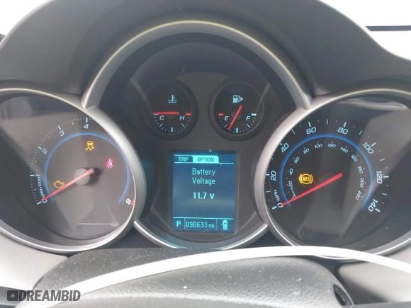 2014 Chevrolet Cruze LS with VIN 1G1PA5SG5E7187746, listed as a IAAI auction lot 41928039 with 98,633 mi miles. Bid and sale history available at carsss.com. Image 7.
