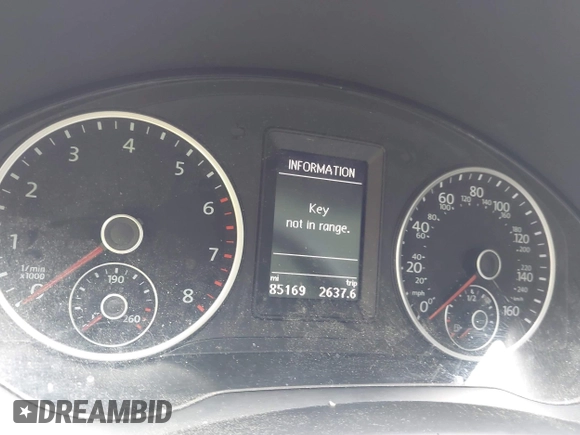 2016 Volkswagen Tiguan S with VIN WVGBV7AX6GW542656, listed as a IAAI auction lot 42081760 with 85,200 mi miles and . Bid and sale history available at DreamBid. Image 7.