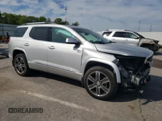 2017 GMC Acadia Denali z VIN 1GKKNXLS3HZ126185, wystawiony jako Copart lot #55615355 z przebiegiem 176 197 mil mil oraz Szkoda całkowita • Salvage title. Historia ofert i sprzedaży dostępna na DreamBid. Obrazek 4.