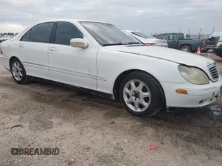 2001 Mercedes-Benz S-Class with VIN WDBNG75J21A204515, listed as a IAAI auction lot 41467757 with 1 mi miles. Bid and sale history available at carsss.com. Image 1.