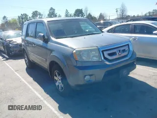 2010 Honda Pilot Touring with VIN 5FNYF4H94AB031167, listed as a IAAI auction lot 41800738 with 184,126 mi miles and . Bid and sale history available at carsss.com. Image 1.