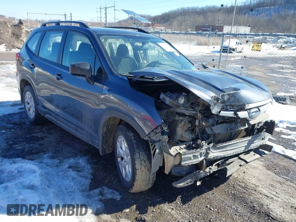 2021 Subaru Forester with VIN JF2SKADC8MH525278, listed as a IAAI auction lot 41419243 with 72,555 mi miles. Bid and sale history available at carsss.com. Image 1.