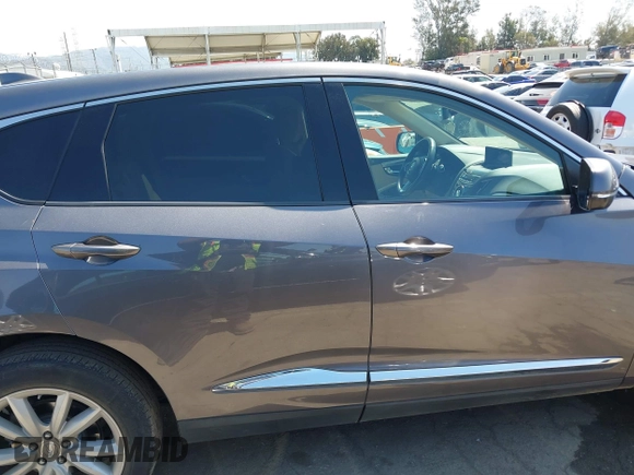 2019 Acura RDX with VIN 5J8TC2H35KL043797, listed as a IAAI auction lot 41978796 with 52,276 mi miles. Bid and sale history available at carsss.com. Image 14.