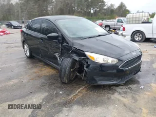2018 Ford Focus SE with VIN 1FADP3F27JL299516, listed as a IAAI auction lot 41808433 with 157,416 mi miles. Bid and sale history available at carsss.com. Image 1.