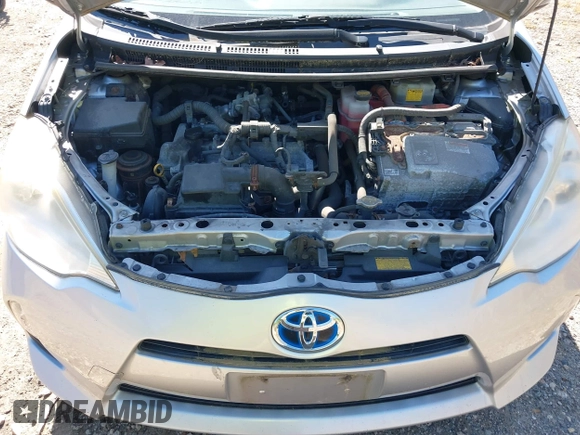 2013 Toyota Prius One with VIN JTDKDTB30D1047034, listed as a IAAI auction lot 42143557 with 186,866 mi miles. Bid and sale history available at carsss.com. Image 10.