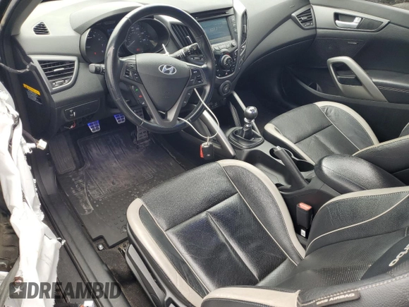 2015 Hyundai Veloster Turbo with VIN KMHTC6AE2FU240326, listed as a Copart auction lot 54400765 with 151,748 mi miles and Salvage title. Bid and sale history available at DreamBid. Image 8.