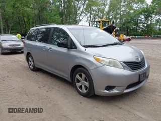 2012 Toyota Sienna LE AAS с VIN 5TDKK3DC7CS222416, выставлен на аукционе IAAI как лот 42360994 с пробегом 241 498 миль миль и . История ставок и продаж доступна на DreamBid. Изображение 1.