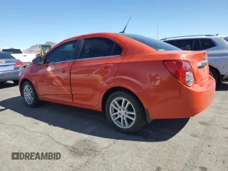 2012 Chevrolet Sonic LT z VIN 1G1JD5SH4C4144200, wystawiony jako Copart lot #48829645 z przebiegiem 66 131 mil mil oraz Szkoda całkowita • Salvage title. Historia ofert i sprzedaży dostępna na DreamBid. Obrazek 2.