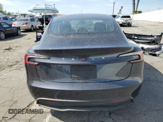 2024 Tesla Model 3 z VIN 5YJ3E1EA5RF857757, wystawiony jako Copart lot #45758385 z przebiegiem 5364 mil mil oraz Szkody całkowita. Historia ofert i sprzedaży dostępna na DreamBid. Obrazek 6.