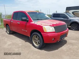 2005 Nissan Titan LE z VIN 1N6AA07A65N504074, wystawiony jako IAAI lot #42667004 z przebiegiem 230 687 mil mil oraz . Historia ofert i sprzedaży dostępna na DreamBid. Obrazek 1.