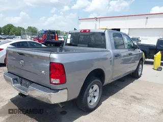 2023 Ram 1500 SLT z VIN 1C6RR7LG0PS517769, wystawiony jako IAAI lot #42451307 z przebiegiem 49 931 mil mil oraz . Historia ofert i sprzedaży dostępna na DreamBid. Obrazek 4.