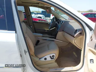 2011 Mercedes-Benz GL-Class GL 450 with VIN 4JGBF7BE7BA758192, listed as a IAAI auction lot 41815909 with 168,823 mi miles. Bid and sale history available at carsss.com. Image 5.