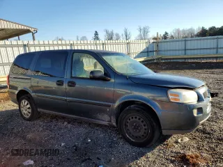 2006 Chevrolet Uplander LS Fleet with VIN 1GNDV23L86D108640, listed as a Copart auction lot 80238494 with 174,201 mi miles and Salvage Title. Bid and sale history available at carsss.com. Image 4.