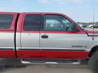 1998 Dodge 1500 with VIN 1B7HF13Y5WJ180264, listed as a IAAI auction lot 41858346 with 117,340 mi miles and . Bid and sale history available at DreamBid. Image 13.