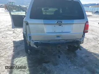 2012 Ford Escape Limited with VIN 1FMCU9EG5CKB07965, listed as a IAAI auction lot 41602385 with 193,718 mi miles. Bid and sale history available at carsss.com. Image 6.