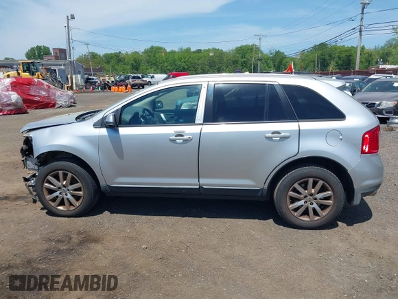 2013 Ford Edge SEL z VIN 2FMDK4JC3DBB85513, wystawiony jako IAAI lot #42146454 z przebiegiem 115 222 mil mil oraz . Historia ofert i sprzedaży dostępna na DreamBid. Obrazek 14.