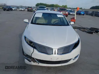2016 Lincoln MKZ with VIN 3LN6L2JK0GR627283, listed as a IAAI auction lot 42271206 with 52,890 mi miles and . Bid and sale history available at DreamBid. Image 13.