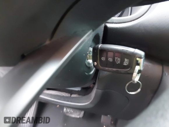 2019 Hyundai Kona SE with VIN KM8K1CAA3KU365164, listed as a IAAI auction lot 41967249 with 46,820 mi miles. Bid and sale history available at carsss.com. Image 11.