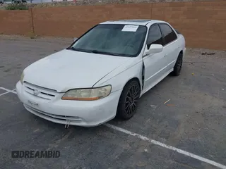 2001 Honda Accord EX z VIN 1HGCG56681A038235, wystawiony jako IAAI lot #42427864 z przebiegiem 163 971 mil mil oraz . Historia ofert i sprzedaży dostępna na DreamBid. Obrazek 2.