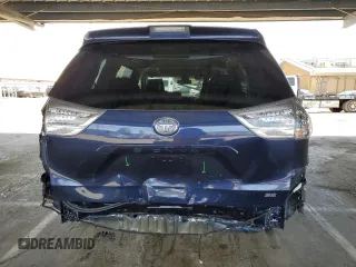 2020 Toyota Sienna SE with VIN 5TDXZ3DC4LS034373, listed as a Copart auction lot 52971635 with 44,421 mi miles and Salvage Title. Bid and sale history available at carsss.com. Image 6.
